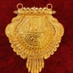 Exquisite 18KT Gold Mangalsutra Locket
